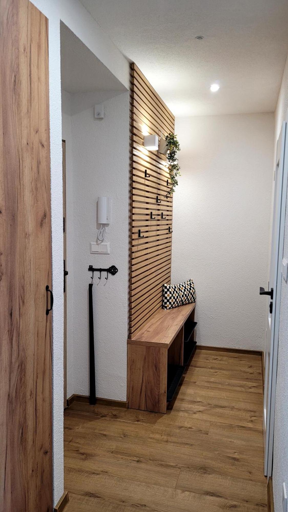 Apartment Lusa - New In The Centre Of The Town Liptovský Mikuláš Exteriör bild